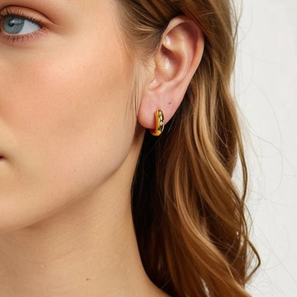 THE AURA HOOPS